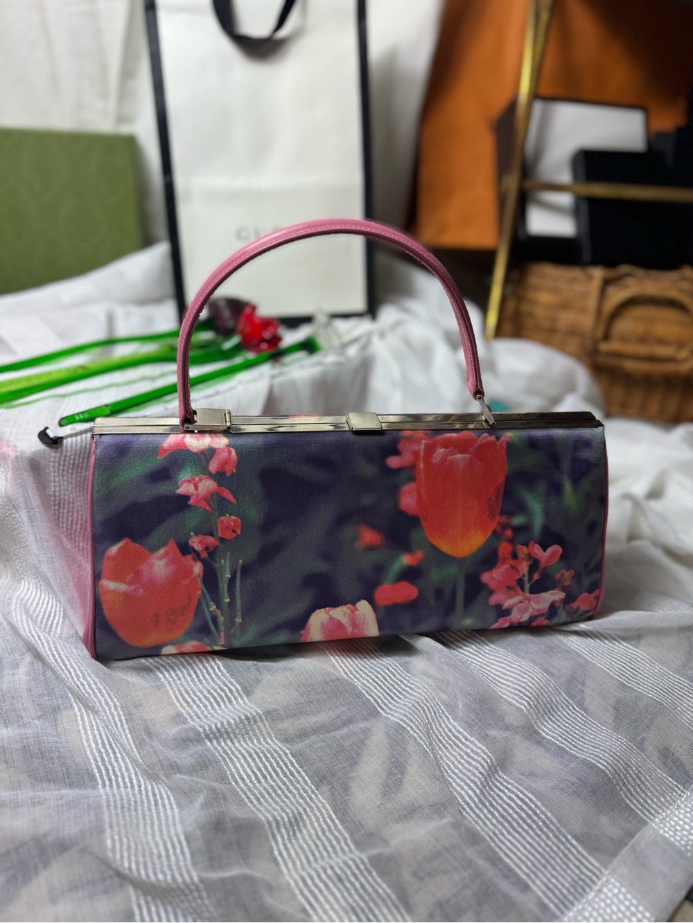 Vintage Leather Italian Floral Print Pink Top-Handle Clutch bag